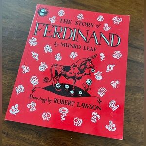 Ferdinand. By Munro Leaf. Softcover.